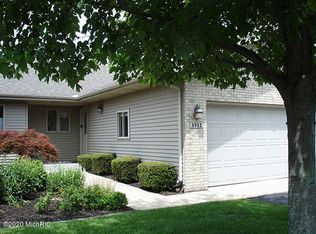 8052 Mistyview Dr SW, Byron Center, MI