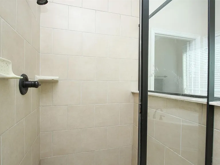 27019 Drybank Creek Ln — Photo 34