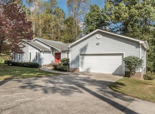 217 Saddletree Rd, Oxford, NC 27565