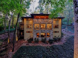 1180 E Beechwood Dr NW, Atlanta, GA
