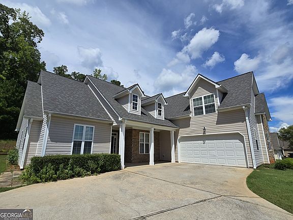 3rd image of 110 Lexington Park Dr