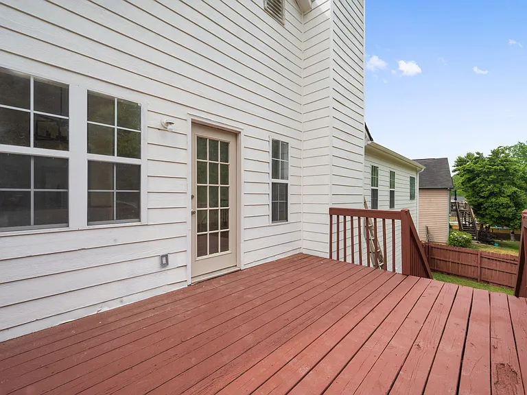 1414 Paddocks Way — Photo 28