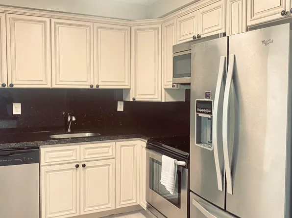 177 Flanders D 177, Delray Beach, FL 33484