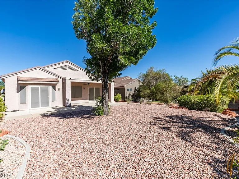 1864 High Mesa Dr — Photo 18
