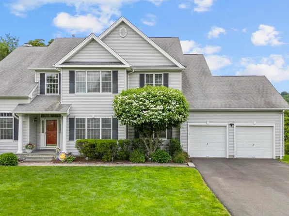 81 Masters Lane, Milford, CT 06461