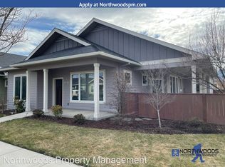 1141 Boulder Ridge St, Central Pt, OR 97502