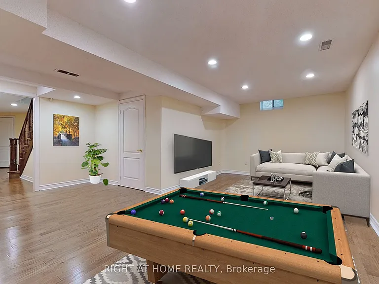 64 Larratt Ln — Photo 12