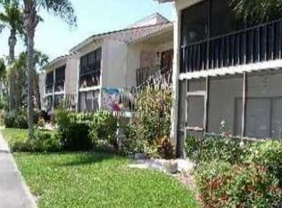 5526 Swift Rd #6, Sarasota, FL 34231