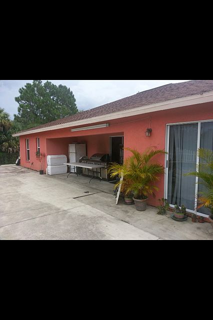 2nd image of 1641 Golden Gate Blvd W