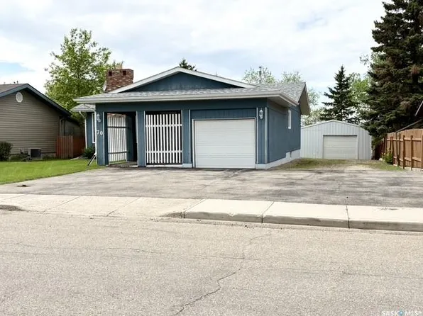 70 Clarewood CRESCENT, Yorkton, SK S3N 2V2