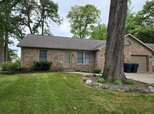 711 S Morrison Rd, Muncie, IN 47304