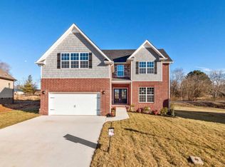 1044 Chagford Dr, Clarksville, TN 37043