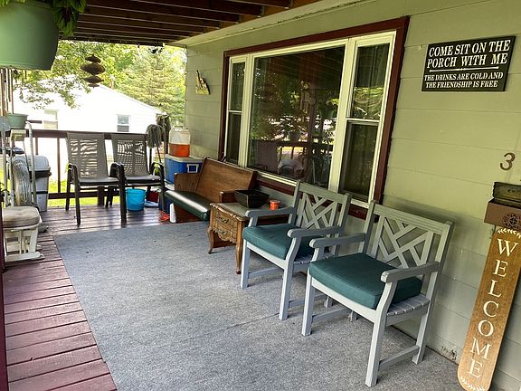 4th image of 378 Dale Ave