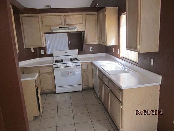 2nd image of 2824 Whistling Vines Ave