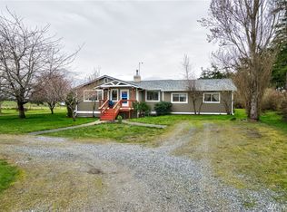 2149 Van Dam Rd, Coupeville, WA 98239