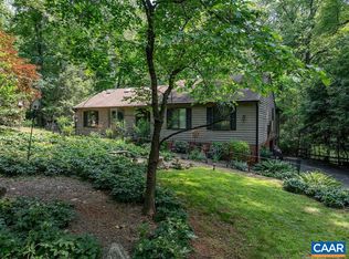 2220 Ridgeway Ln, Charlottesville, VA 22911
