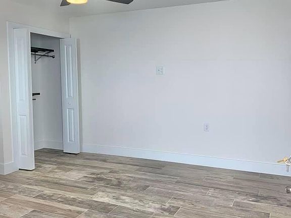 4th image of 2332 S Central Ave
