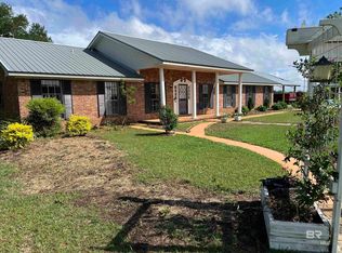 3791 Robinsonville Rd, Atmore, AL 36502