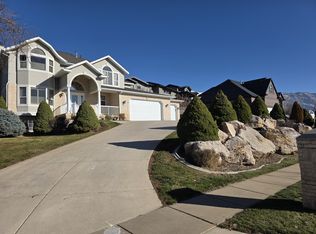 982 W 4000 N, Pleasant View, UT 84414