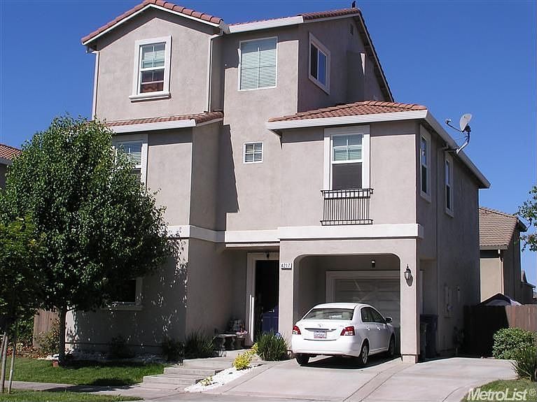 1st image of 4217 Dardanelles St