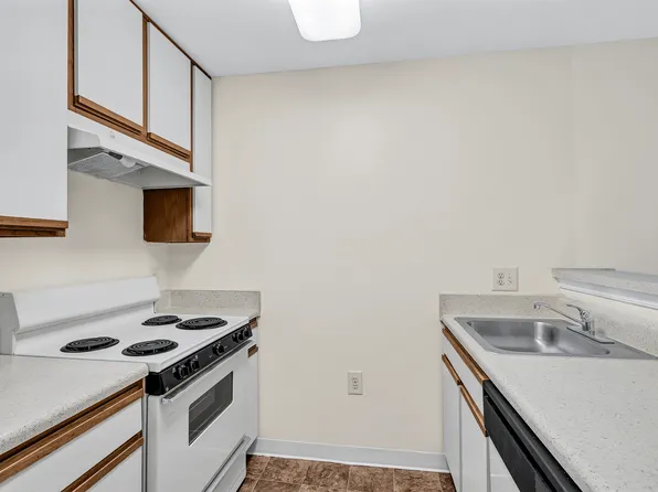Laurel Lakes, 7901 Laurel Lakes Ct #D1492d3c2, Laurel, MD 20707
