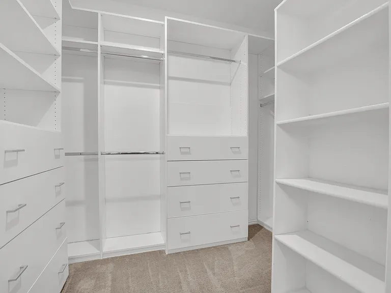 724 Orleans Dr — Photo 37