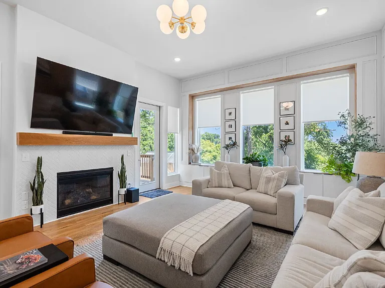 303 Riverside Dr #B — Photo 25