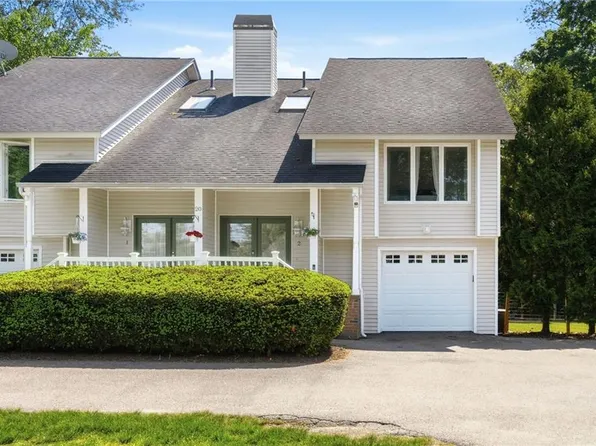 20 Stony Ln #2, North Kingstown, RI 02852