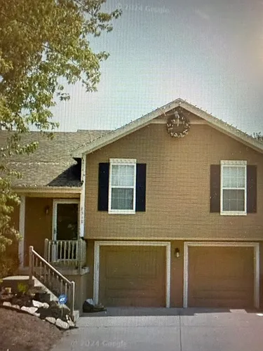 8510 NE 105th Ter Photo 1