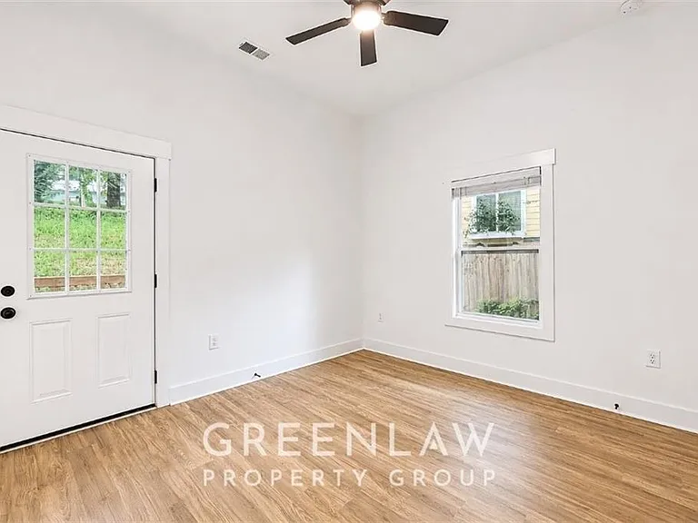 1226 Byewood Ln — Photo 13