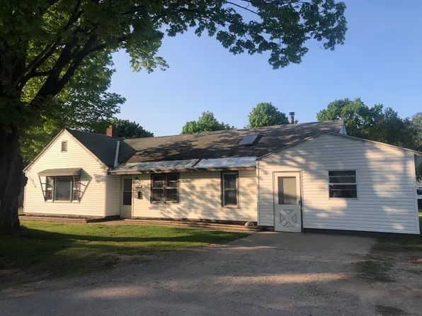 4952 Williams St, Montague, MI 49437