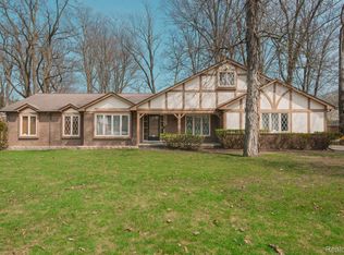 5765 Cherry Crest Dr, West Bloomfield, MI