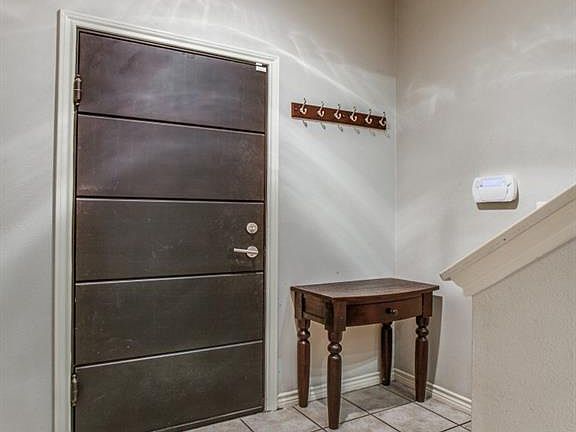 5th image of 4307 McKinney Ave APT 4