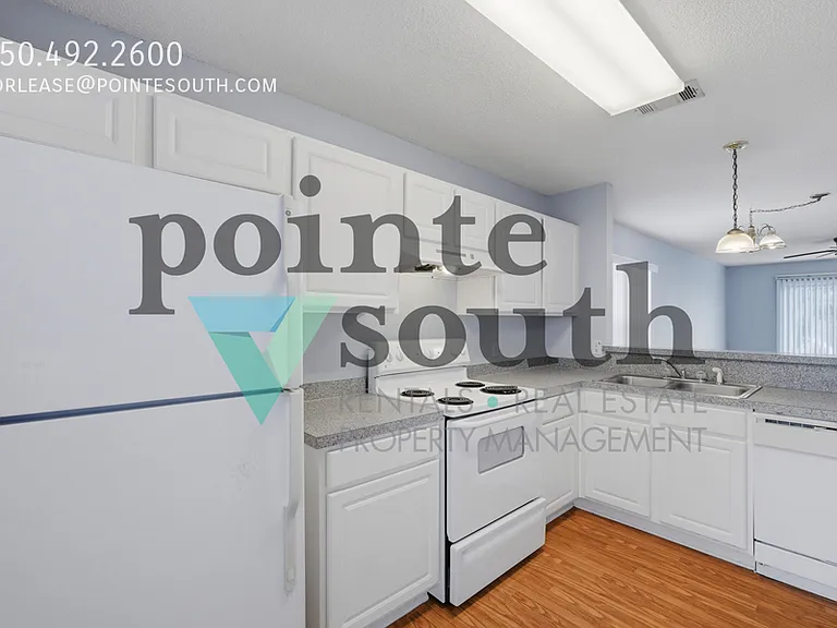 1076 Antigua Cir — Photo 5