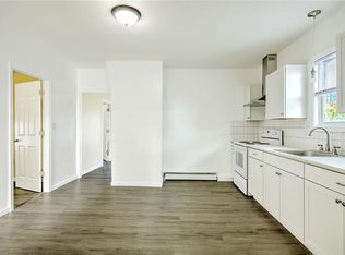 47 Vandewater St, Providence, RI 02908