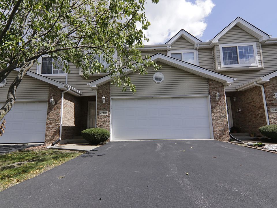 2nd image of 22403 Lakeshore Dr
