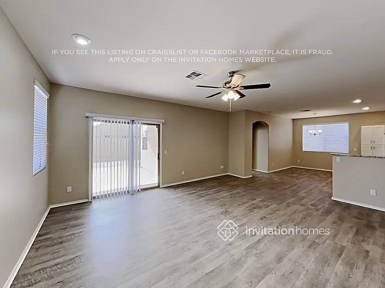 12511 W Campina Dr — Photo 3