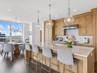 1111 W River Pkwy #18D, Minneapolis, MN, 55415