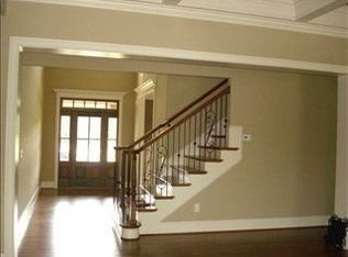 214 Tuxedo Ln, Greer, SC 29651