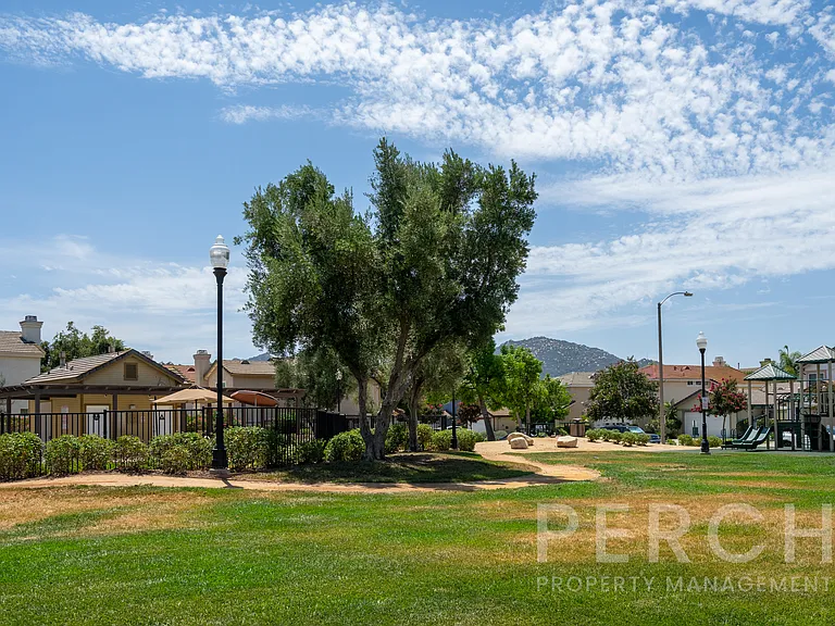 31638 Heather Way — Photo 37