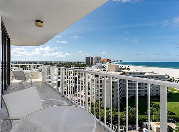 4th image of 260 Seaview Ct APT 1106