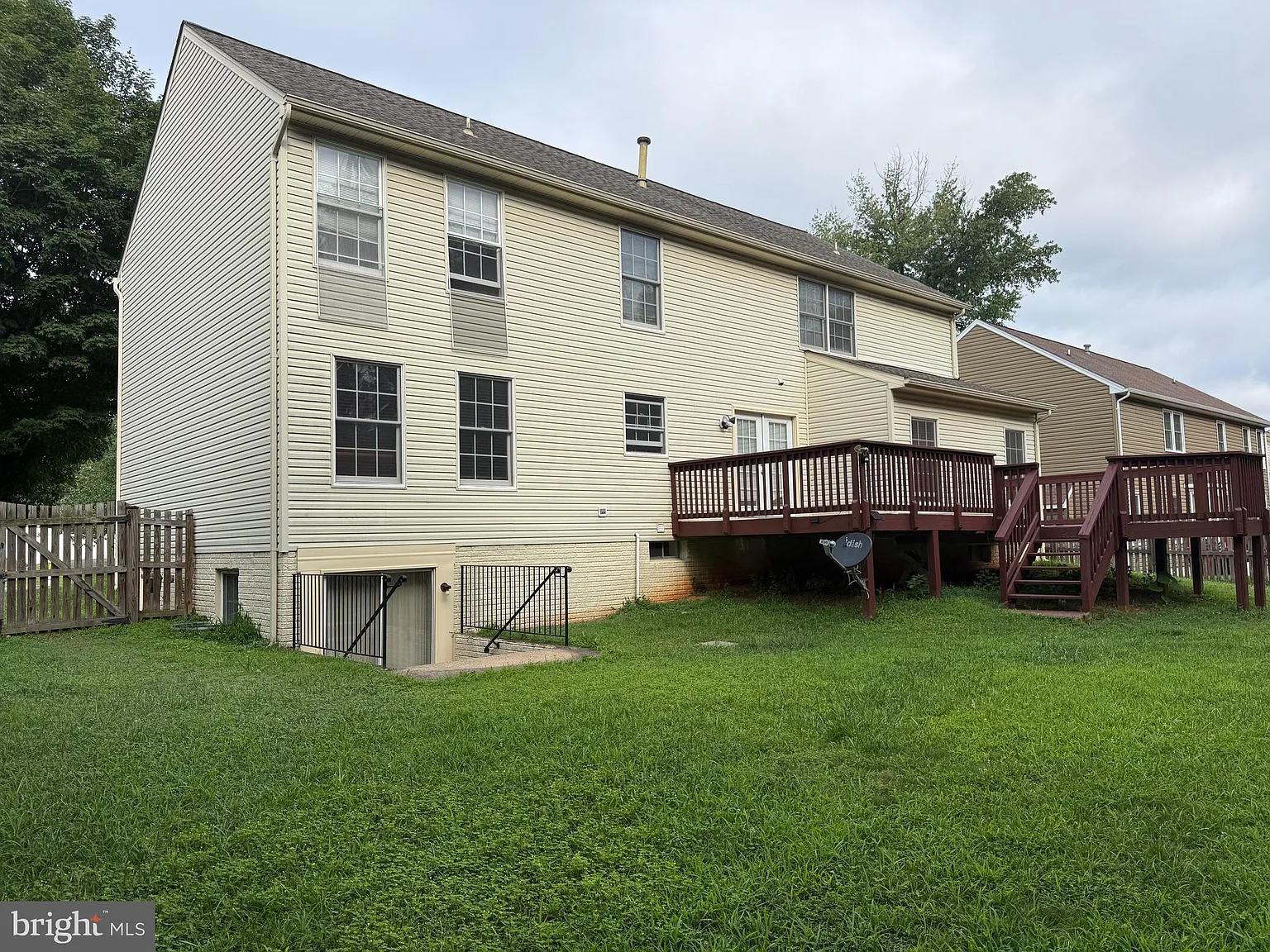 5 bed, 2746 sqft, $3,800 — Photo 4