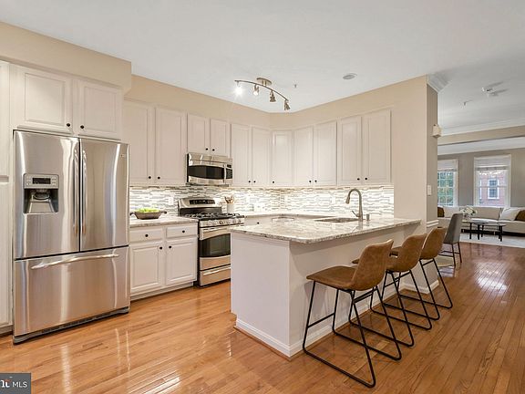 5th image of 3009 Fallswood Glen Ct