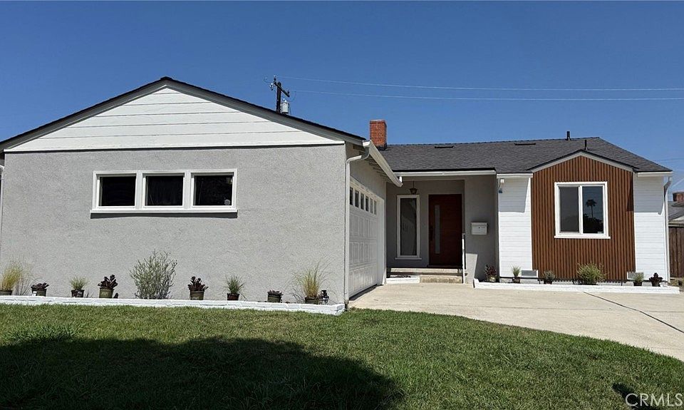 1st image of 16725 Elgar Ave