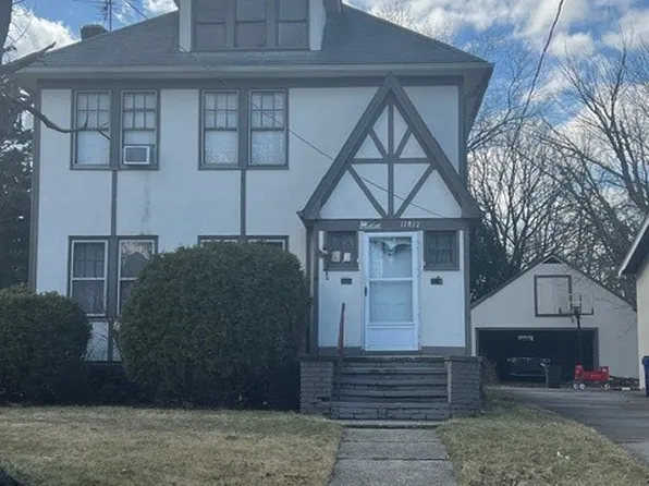 17812 Neff Rd, Cleveland, OH 44119