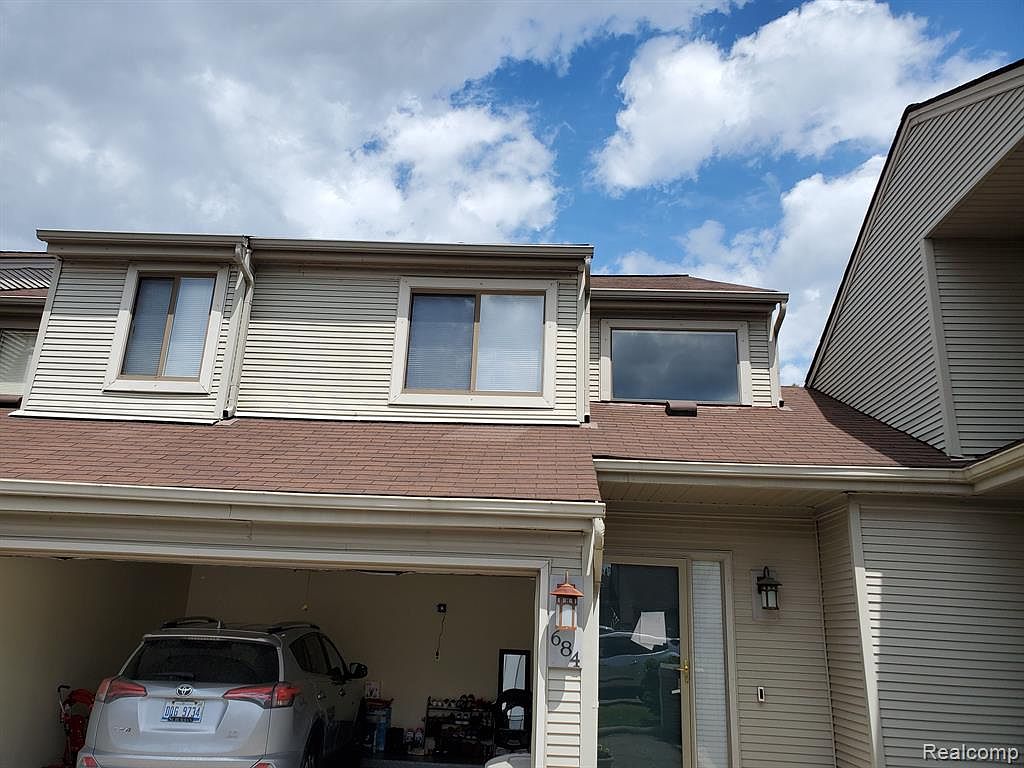 684 Highgate Mews, Rochester Hills, MI 48307 MLS 20230048230 Zillow