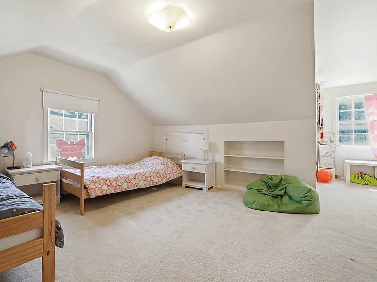 7322 Edmonston Rd — Photo 30