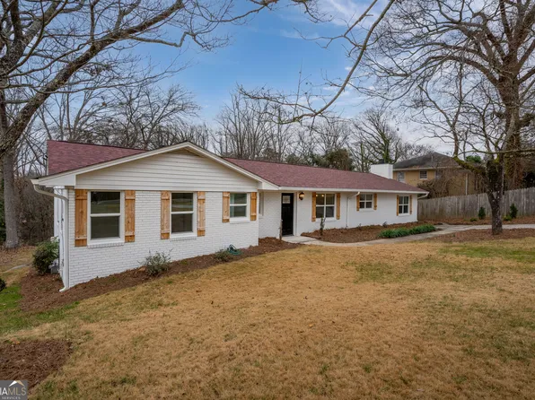 2210 Riverside Dr, Gainesville, GA 30501