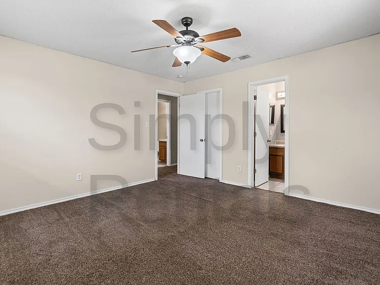 479 Mills Way — Photo 15