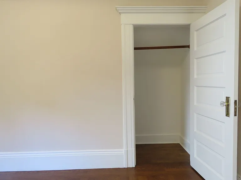1714 Castro St — Photo 25